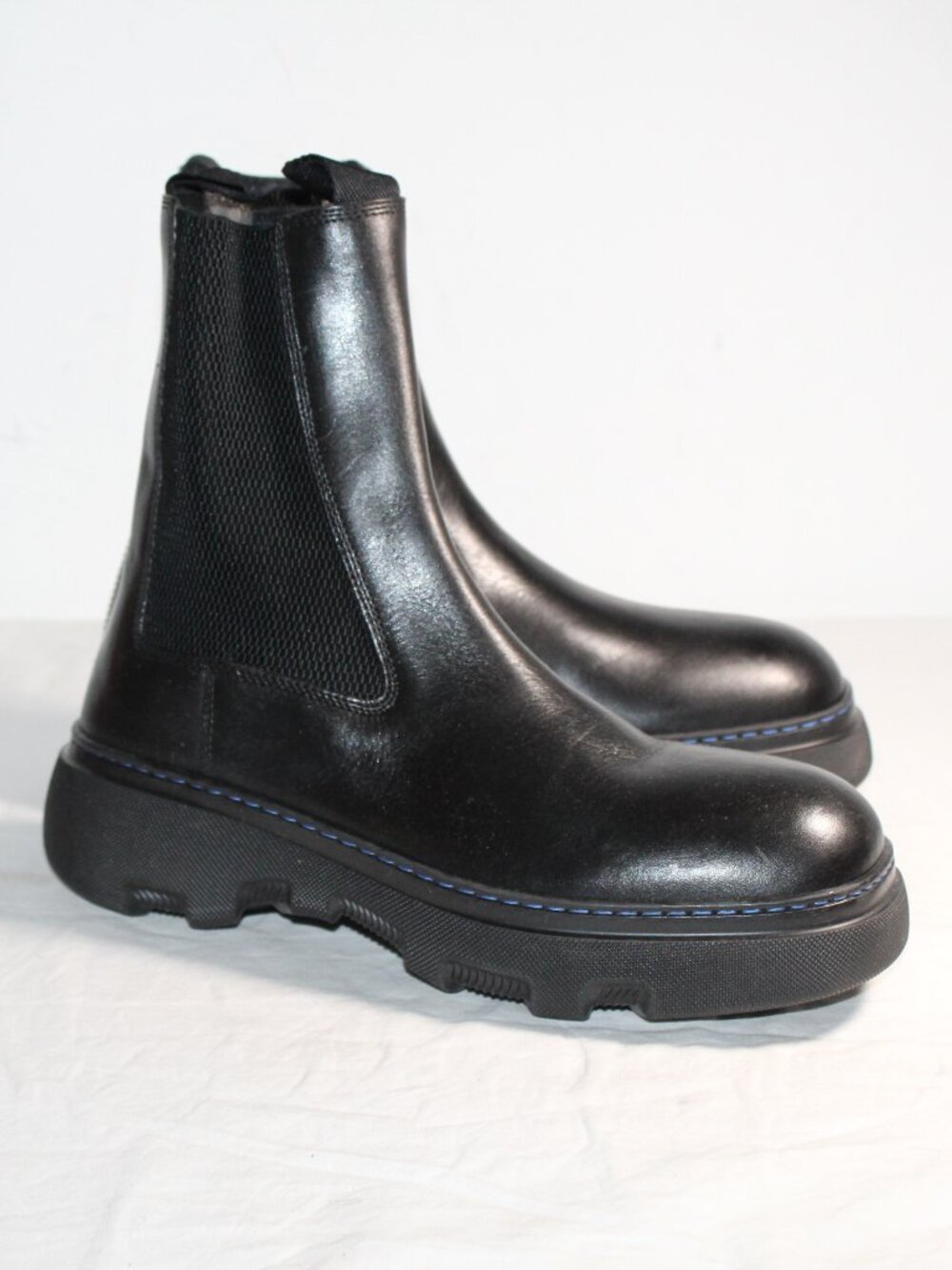 Burberry Chelsea Stretch Panels Black Leather Booties Boots 40